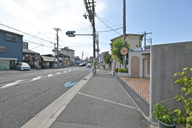 サンマンションアトレ吹田片山通りの外観|2025年10月撮影