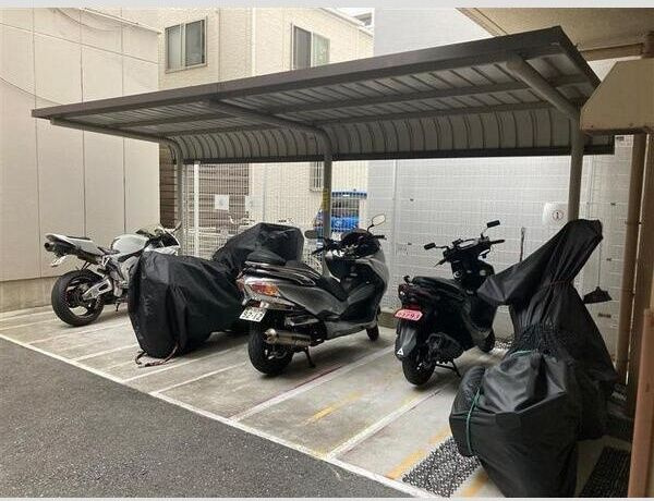 S-FORT弁天町の駐車場