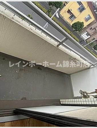 セントヒルズ高砂のバルコニー