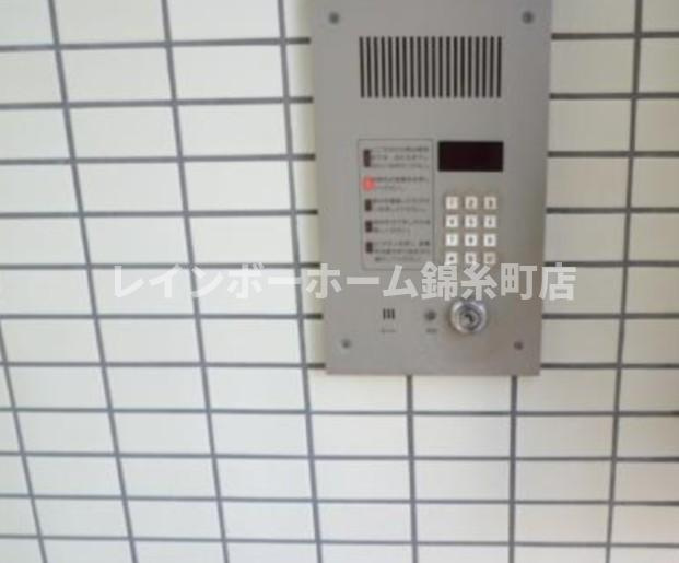 セントヒルズ高砂のエントランス