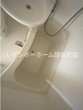 セントヒルズ高砂の浴室