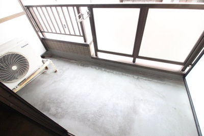 【バルコニー】 | パレユニオン鶴ヶ丘 | 西向きベランダ