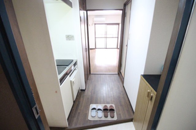 【玄関】 | パレユニオン鶴ヶ丘 | 玄関