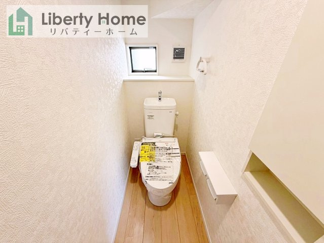つくば市若葉第11　新築戸建のトイレ