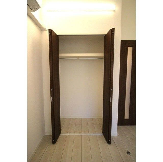 エクセラン南千住の収納