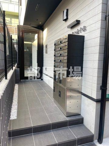 エクセラン南千住のエントランス