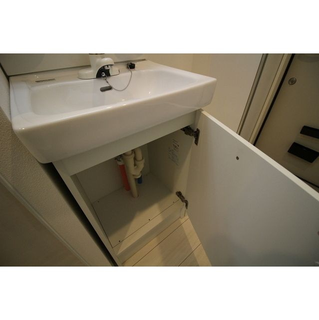 エクセラン南千住の洗面所