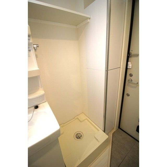 エクセラン南千住の設備|室内洗濯置場