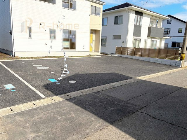 ひたちなか市磯崎町第3　新築戸建て　2号棟の駐車場|カースペースは2台お停めいただけます♪