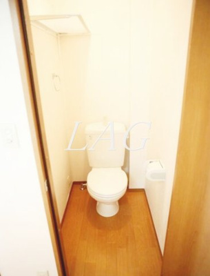 【トイレ】 | モンシャンブル | トイレです。