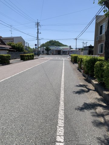 【No.7109】サーパス湖山東/3LDK/室内状態良好！の周辺|JR湖山駅まで
◎徒歩9分、約700ｍ
◎信号1つ
◎駅まで平坦なルート♪