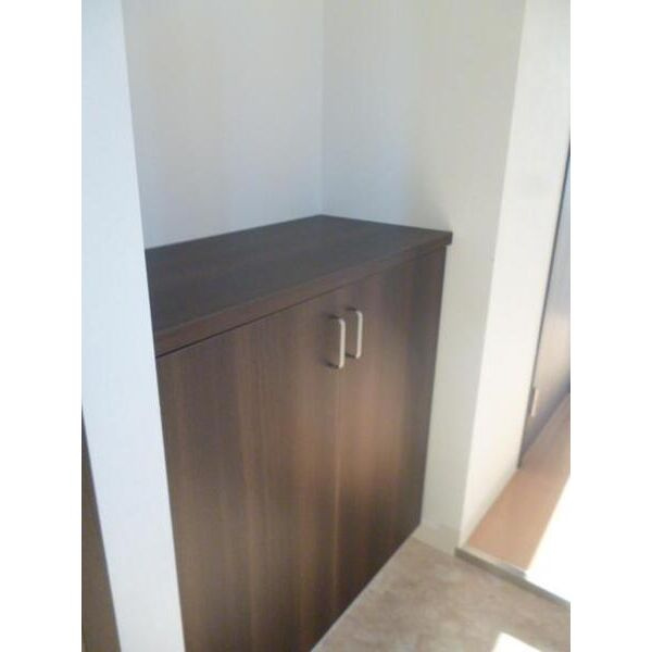 エクセレント上新20の収納