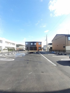 【駐車場】 | ベルシャイン　紀三井寺　Ⅱ | 駐車場です