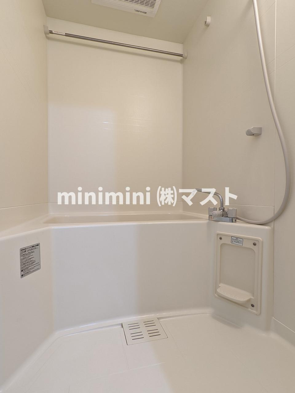 フィオレ立売堀の浴室