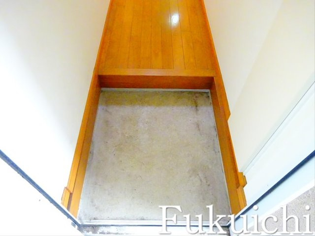 カーサ碑文谷の玄関