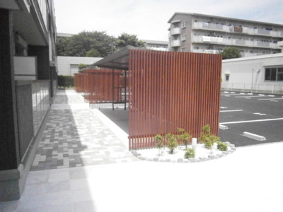 【その他共用部分】 | ブリランテ B | 駐輪場