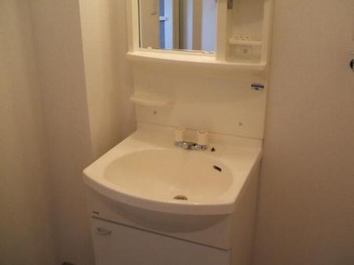 サニーコート桜井 Ⅱの独立洗面台|洗面化粧台