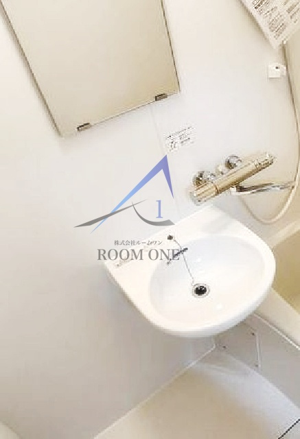 フォンテ橋本の洗面所|洗面台です。