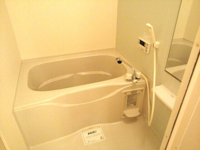 【浴室】 | クレメントＡ | 日々の暮らしに欠かせないお風呂です