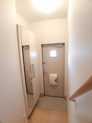 【玄関】 | アヴァンツァート | 落ち着いた玄関です