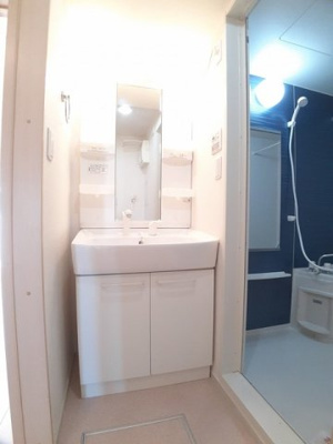 【洗面所】 | アヴァンツァート | 広い洗面スペース