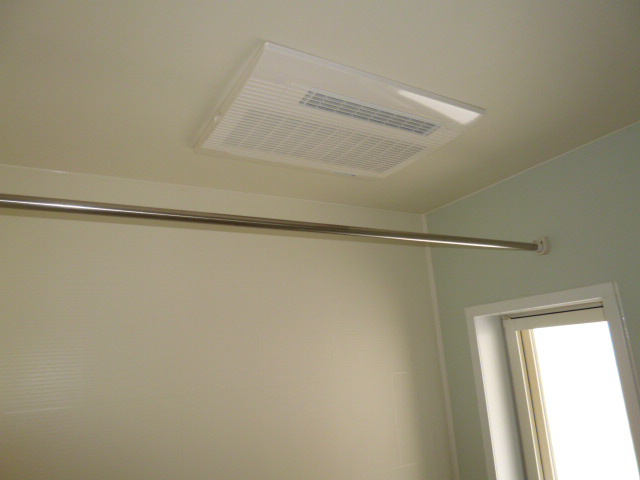 パラッツオ・クォーレＡの浴室|浴室乾燥機