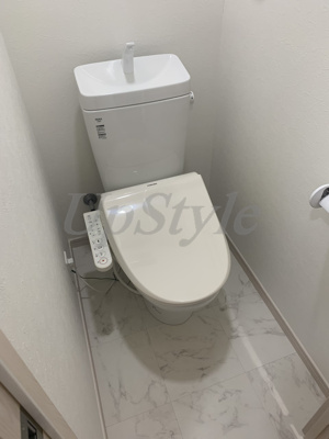 【トイレ】 | リブ六町