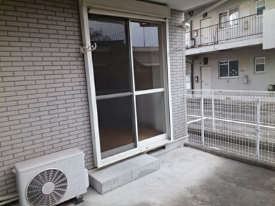 【庭】 | サンワードⅠ | お庭が付いています