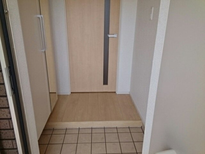 【玄関】 | ガーデニア・Ｃ | 玄関です