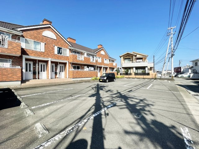 ディアス38の駐車場