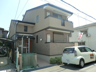 オートロック・防犯カメラ付きで安心です！