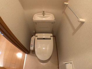 温水洗浄便座付きでおすすめです！