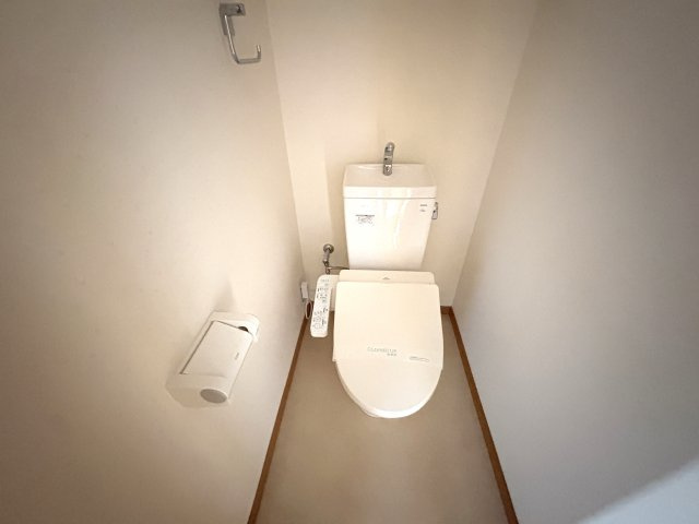 アヴェニューコート福生のトイレ