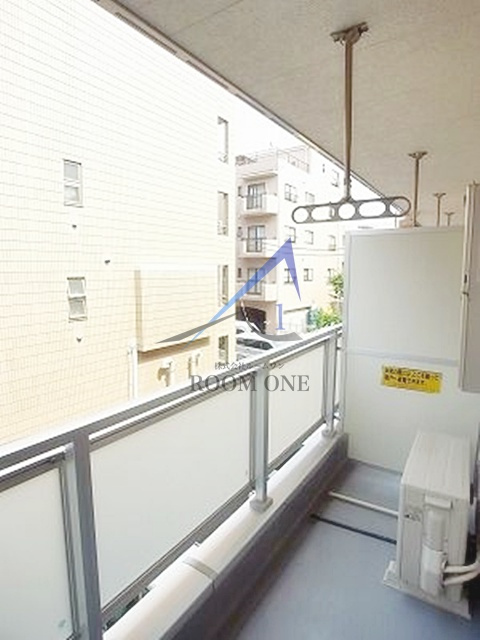 リブリ・オドゥールのバルコニー|バルコニーです。