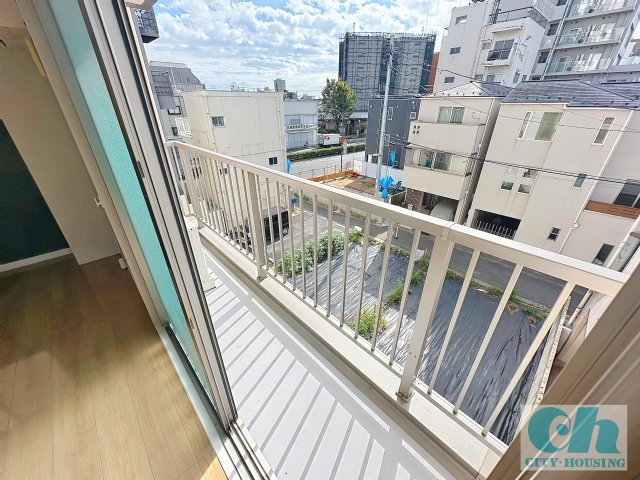 フェリーチェ中延 301号室のバルコニー