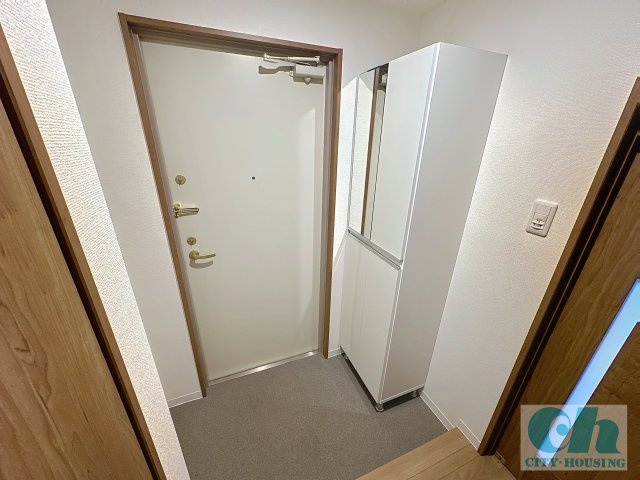 フェリーチェ中延 301号室の玄関