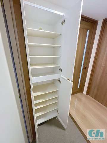 フェリーチェ中延 301号室の収納