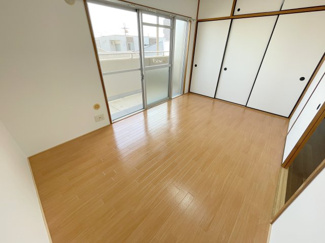 【寝室】 | バスタ　３０１