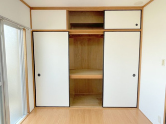 【寝室】 | バスタ　３０１