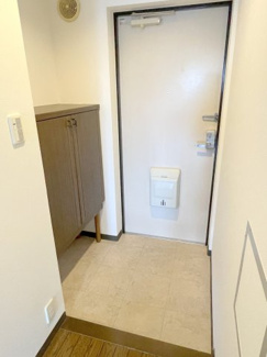 【玄関】 | バスタ　３０１