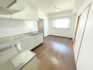 【居間・リビング】 | バスタ　３０１ | ※内観写真は従前契約者が入居前（2023.5.12）撮影分