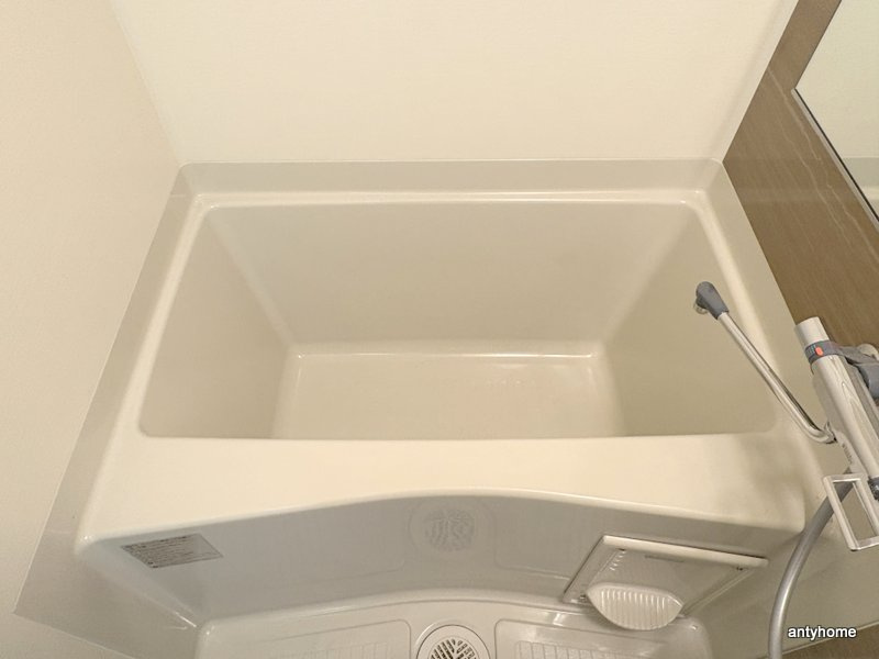 プレサンス長田レジェール　仲介手数料無料の浴室