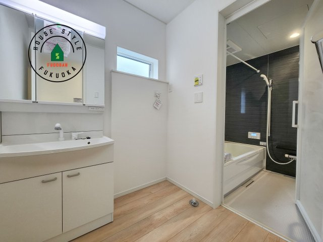 福岡市西区今宿東3丁目第10-6棟(1号棟)の脱衣所|脱衣所、洗面所は小さなプライベートスペース。歯磨き、洗顔と毎日施す個人空間。