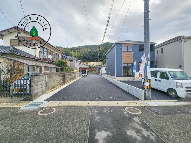福岡市西区今宿東3丁目第10-6棟(1号棟)の前面道路含む現地写真|見学の時間などお気軽にお問い合わせ下さい。