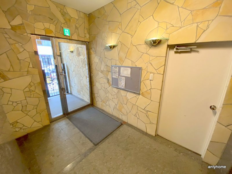 TAIHOルグラン靱本町　仲介手数料無料のロビー