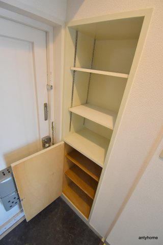 サンフラッツ新大阪別館　仲介手数料無料の収納