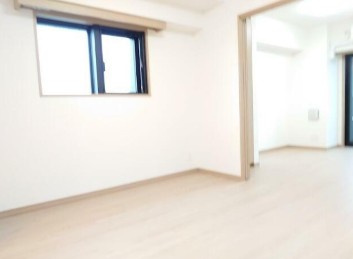 【居間・リビング】 | ルーブル練馬伍番館 | 9.5帖のきれいなDK。