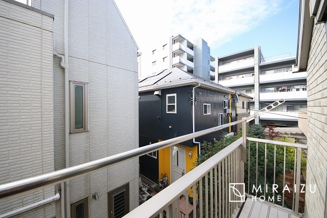 【バルコニー】 | 建物完成につき、実際のお部屋をごゆっくりご見学いただけます。お休みの日にご家族で見学はいかがでしょう。