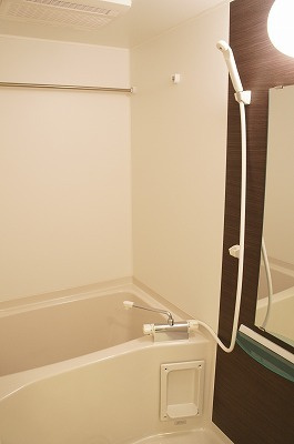 リブリ・クレイン柏の浴室|ゆったり過ごせるお風呂です