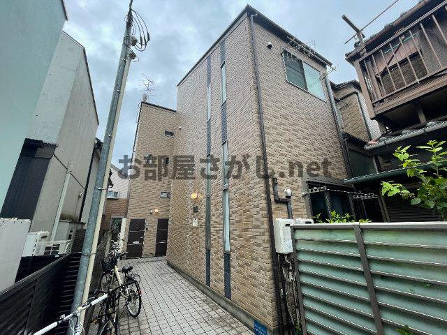 シャイニーソフト高円寺【人気のロフト付き／2026年1月入居可】の外観